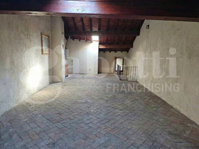 Casa quadrilocale in vendita in via Guerini, Sant'Eufemia Caionvico, Brescia
