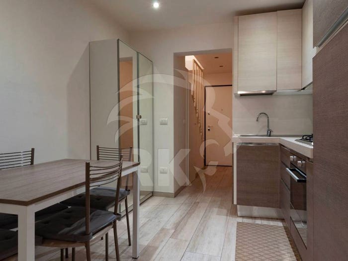 Appartamento trilocale in affitto in Via Schiavonia, Centro Storico, Bologna