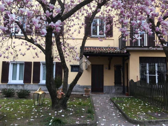 Appartamento bilocale in vendita in Via Cardina, Monte Olimpino, Como