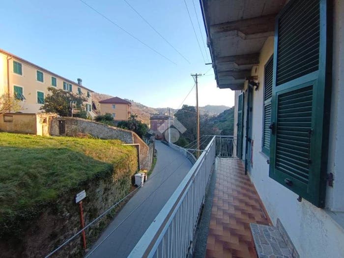Appartamento trilocale in vendita in Via acquasanta, Acquasanta San Carlo, Genova