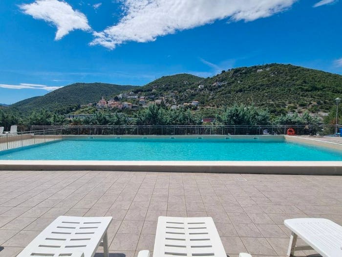 Casa bilocale in vendita in Via Ranzi, Centro, Pietra Ligure