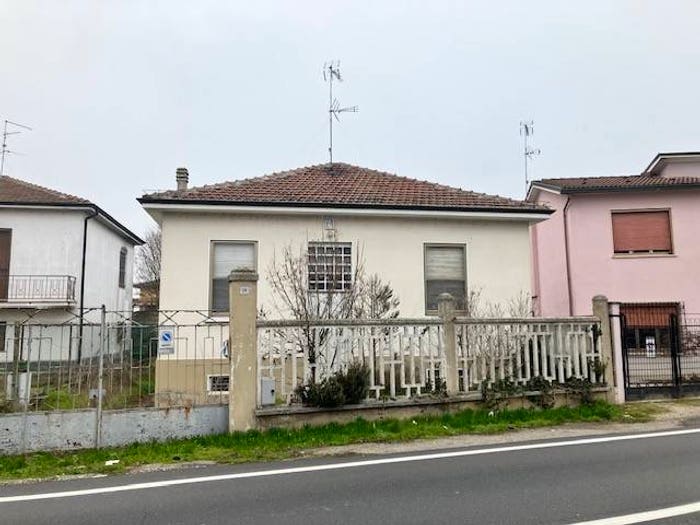 Casa trilocale in vendita in Viale Maggio, Centro, Mede