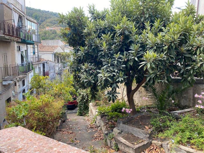 Casa con 6 locali in vendita in via federico II, Centro, Castiglione di Sicilia