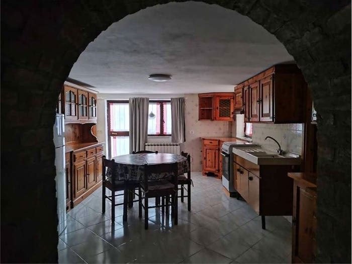 Casa trilocale in vendita in Gropparello