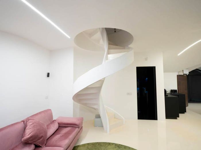 Appartamento quadrilocale in vendita in Viale Maria Cristina di Savoia, Vomero, Napoli
