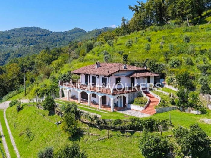 Casa con 6 locali in vendita in Via Ceriolo, Gardone Riviera