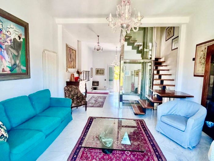 Casa con 6 locali in vendita in Via Cagliaritana, Marina di Pisa, Pisa