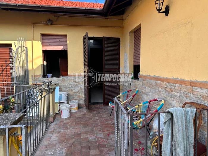 Appartamento trilocale in vendita in Via Giacomo Matteotti, Rescaldina