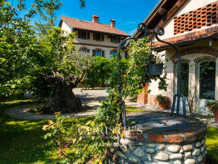 Casa in vendita in Via Vecchia Ticino, Centro, Oleggio