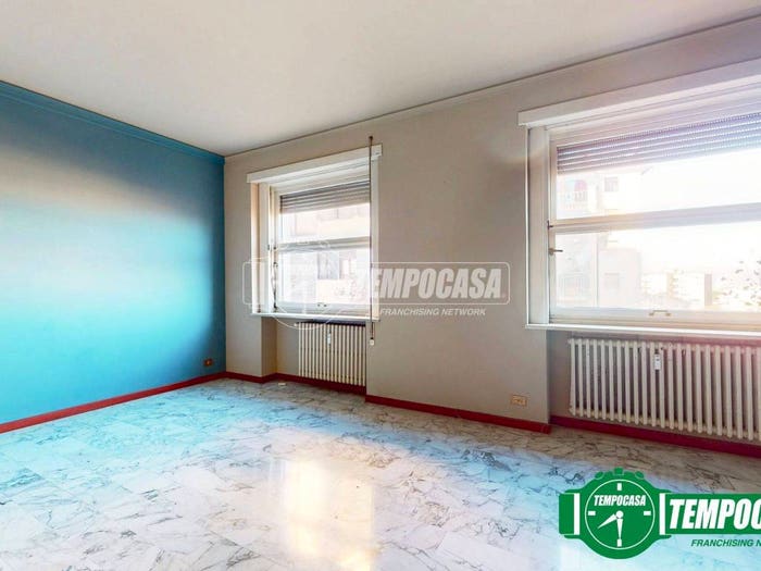 Appartamento quadrilocale in vendita in Viale Aurelio Saffi, Novi Ligure