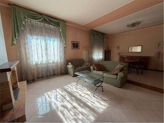 Appartamento con 5 locali in vendita in viale verdi, Musicisti, Modena