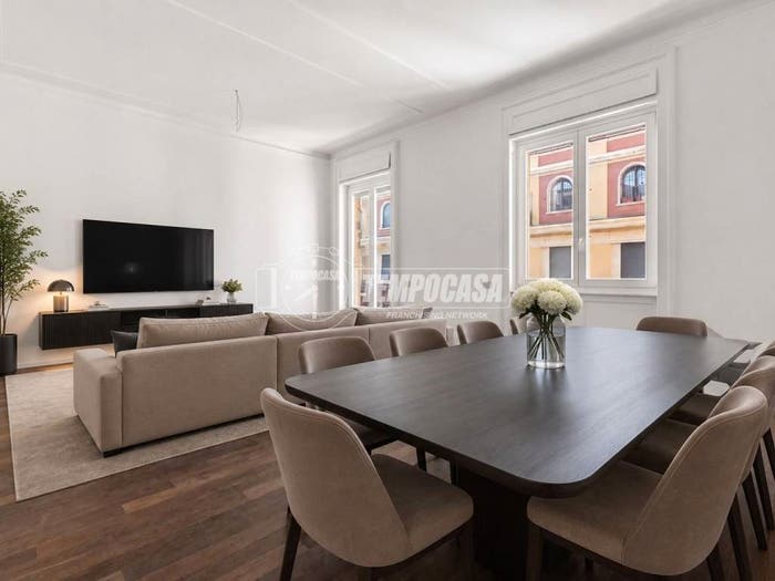 Appartamento trilocale in vendita in Via Podgora, Guastalla, Milano