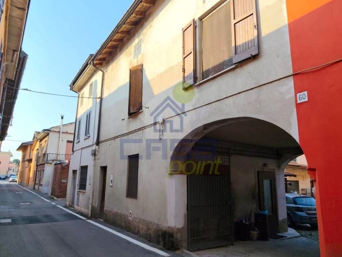 Casa trilocale in vendita in Via Andrea Costa, Centro, Codogno