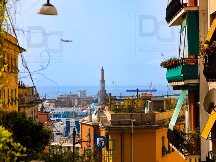 Appartamento con 6 locali in vendita in Principe, Genova