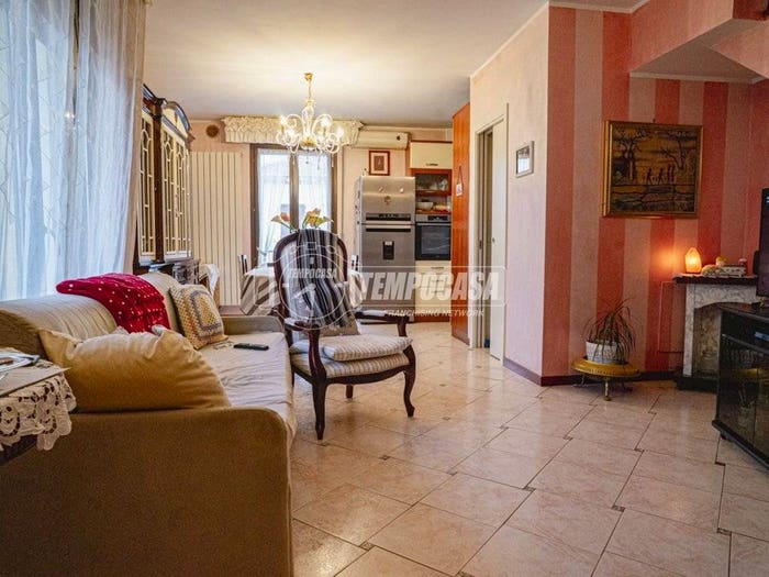 Appartamento trilocale in vendita in Via IV Novembre, Fano Flaminio, Fano