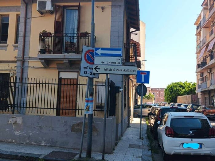 Appartamento trilocale in vendita in Via Cherubini, Provinciale, Messina