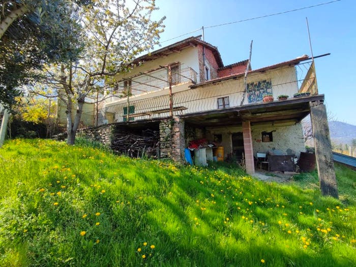 Casa con 5 locali in vendita in Via Sasia, Envie