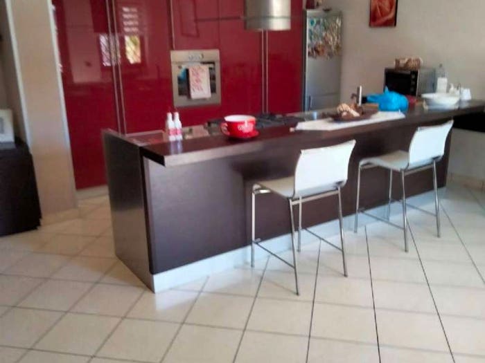 Casa con 6 locali in vendita in via vittorio veneto snc, Centro, Cervino