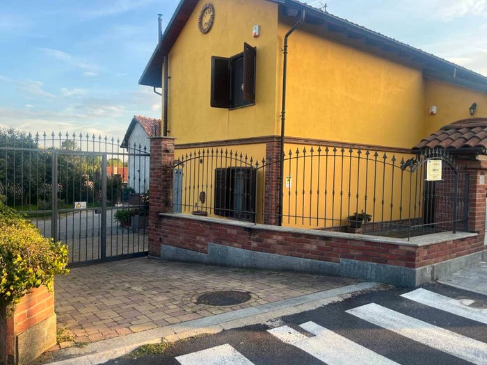 Appartamento con 6 locali in vendita in Via Alpignano, San Gillio