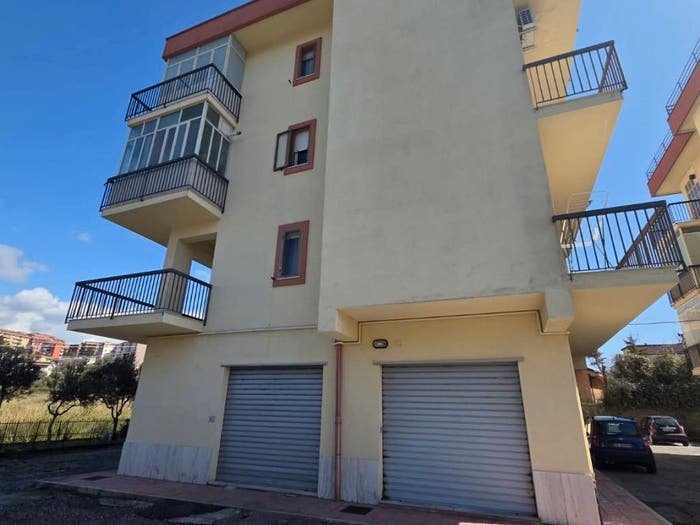 Appartamento trilocale in vendita in Via Biagio Miraglia, Mater Domini Cavita, Catanzaro