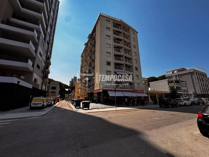 Appartamento trilocale in vendita in Via Giuseppe Giusti Lido degli Estensi, Lido degli Estensi, Comacchio