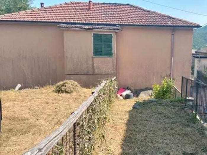 Casa con 6 locali in vendita in Patigno SNC, Patigno, Zeri