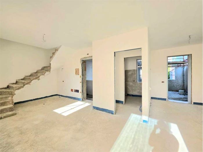Appartamento trilocale in vendita in via cesare serra, Centro, Quartucciu