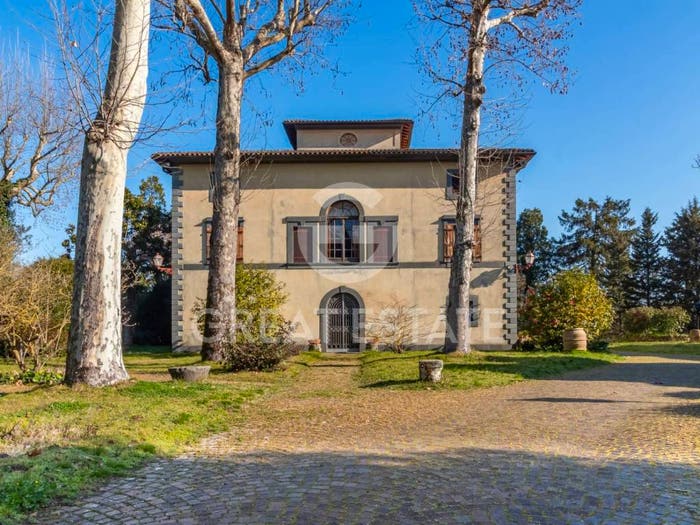 Casa con 6 locali in vendita in Via del Sole, Orvieto