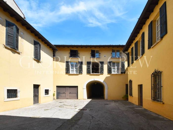 Appartamento con 5 locali in vendita in Contrada della Mansione, Loggia Garibaldi, Brescia
