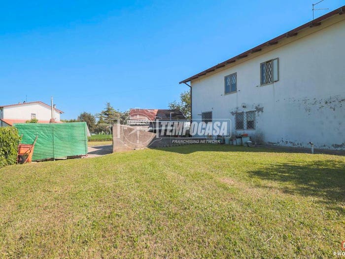 Casa con 6 locali in vendita in Via Ravarino, Casalecchio, Rimini