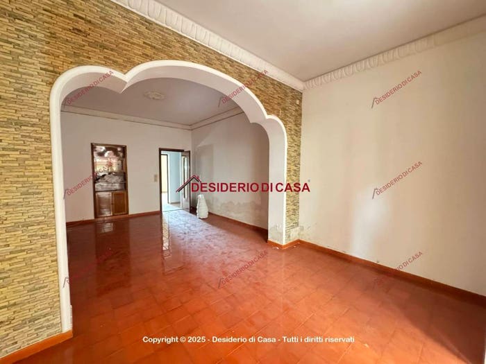 Casa con 6 locali in vendita in Via Alcide De Gasperi, Centro, Bagheria