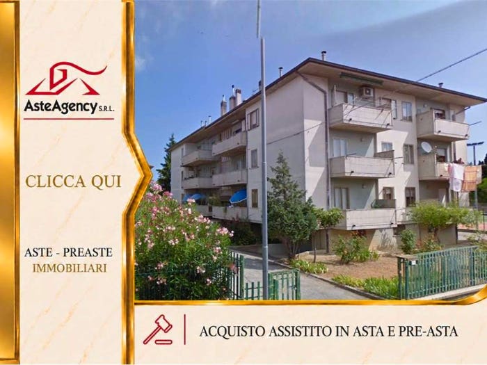 Appartamento quadrilocale in vendita in Via XX Settembre, Centro, Campofilone