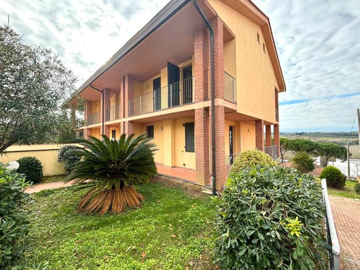 Casa bilocale in vendita in Via Leonardo da Vinci, Centro, Peccioli