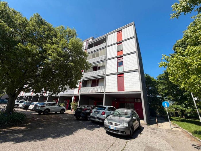 Appartamento con 5 locali in vendita in Via Alessandro Coppi, Buon Pastore Parco Amendola, Modena
