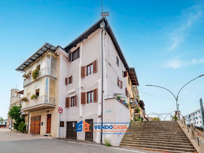 Casa con 5 locali in vendita in Centro, Farigliano