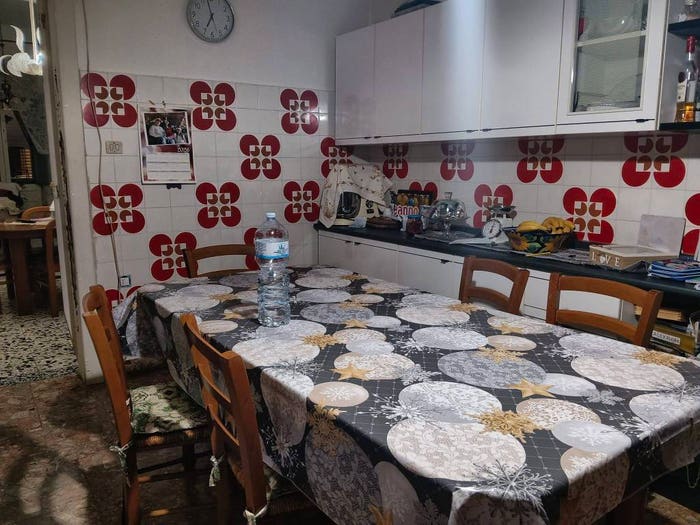 Casa con 5 locali in vendita in Via Vincenzo Monti, Centro, Neviano