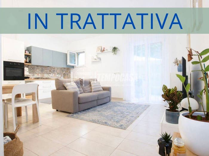 Appartamento trilocale in vendita in Via Montegrappa, Adriatico, Ancona