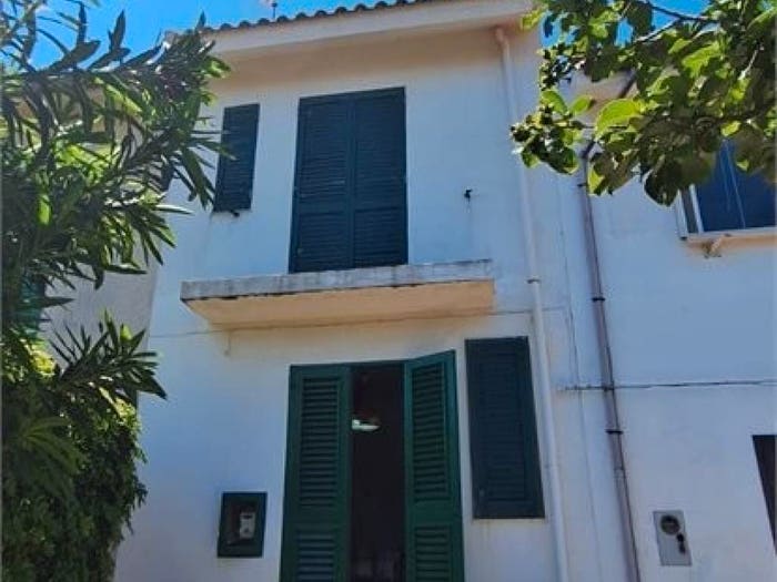 Appartamento quadrilocale in vendita in Acqualadroni, Acqualadrone Spartà, Messina