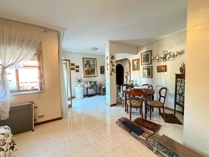 Appartamento con 5 locali in vendita in Via Roma, Centro, Mascalucia