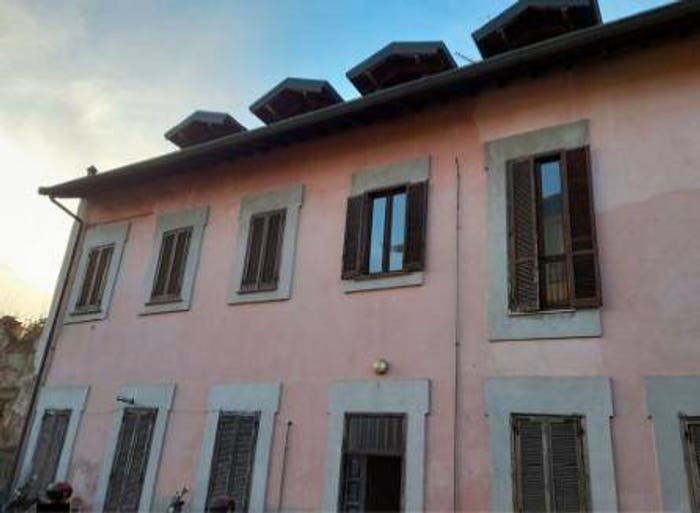 Appartamento bilocale in vendita in Via Fiume, Centro, Ferno