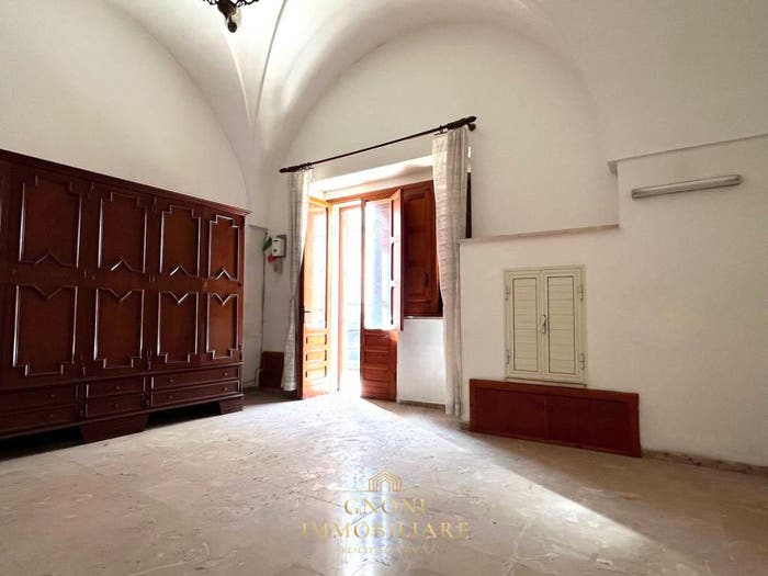 Casa con 6 locali in vendita in Via Vittorio Emanuele, Supersano