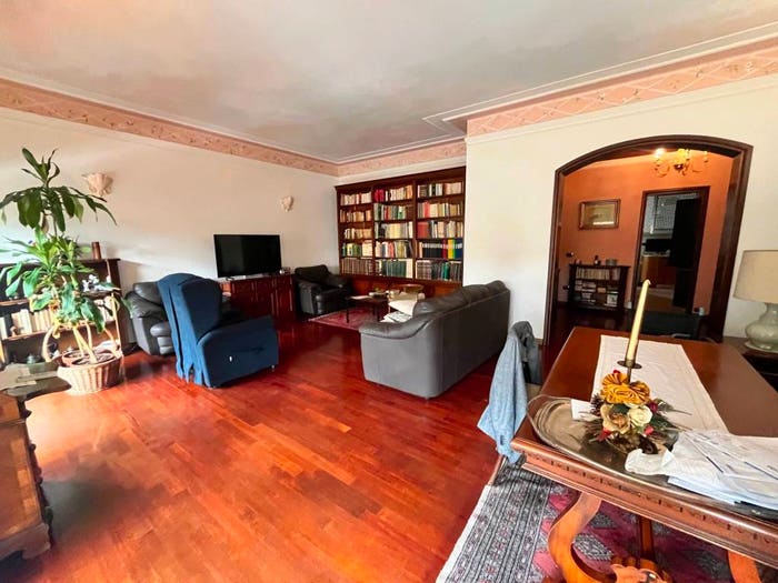 Appartamento con 5 locali in vendita in Centro Storico, Ferrara