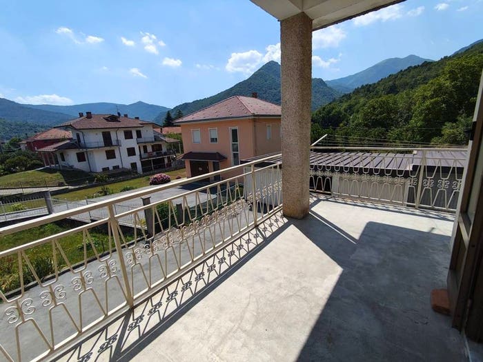 Appartamento bilocale in vendita in Via Valcasotto, Centro, Garessio