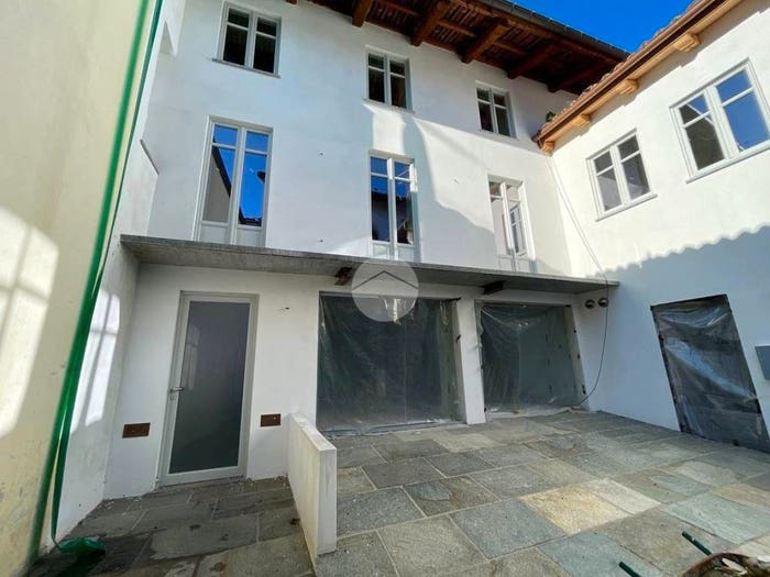 Appartamento trilocale in vendita in VIA VITTORIO EMANUELE II, Centro, Cherasco