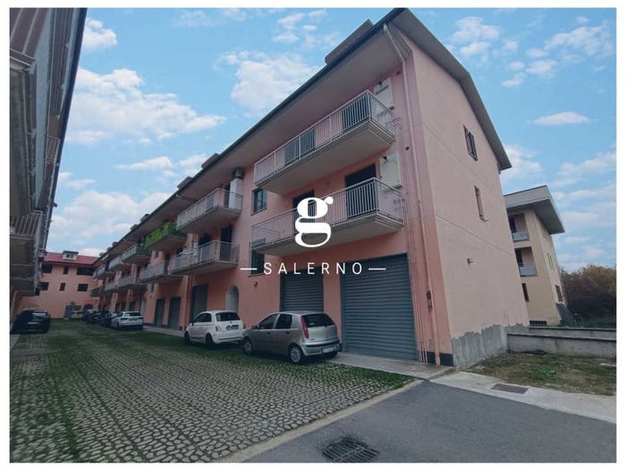 Casa bilocale in vendita in Via Giuseppe Ungaretti, Pagliarone, Montecorvino Pugliano