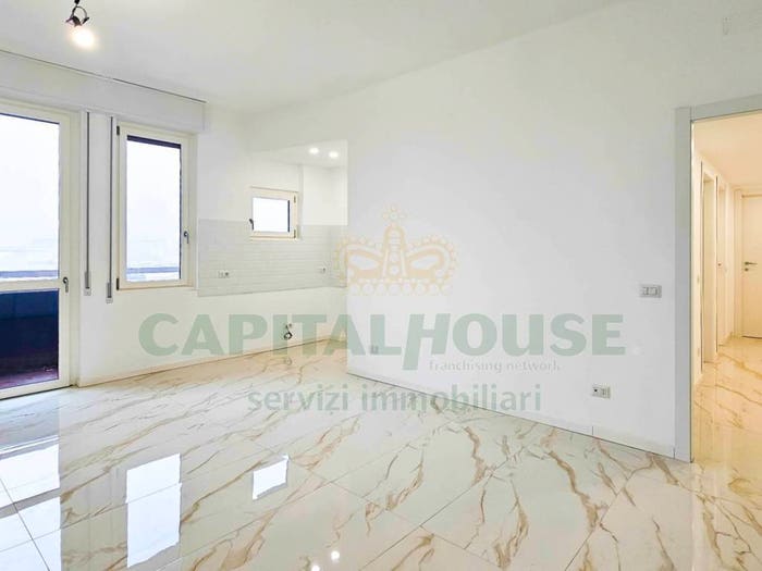 Appartamento trilocale in vendita in Via Porto Corsini, Villa San Giovanni, Milano