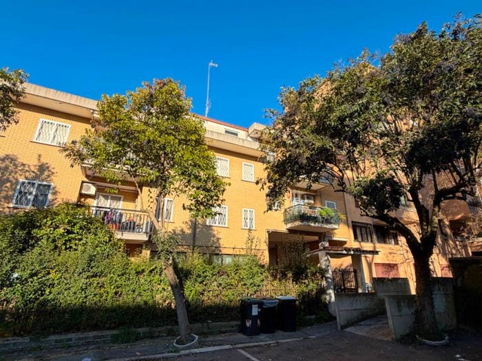 Appartamento trilocale in vendita in Via Alfonso Carafa, Centro, Genzano di Roma