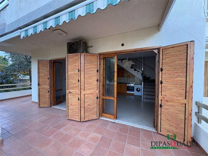 Casa con 6 locali in vendita in via delle Sirene, Marina di Ragusa Centro, Ragusa