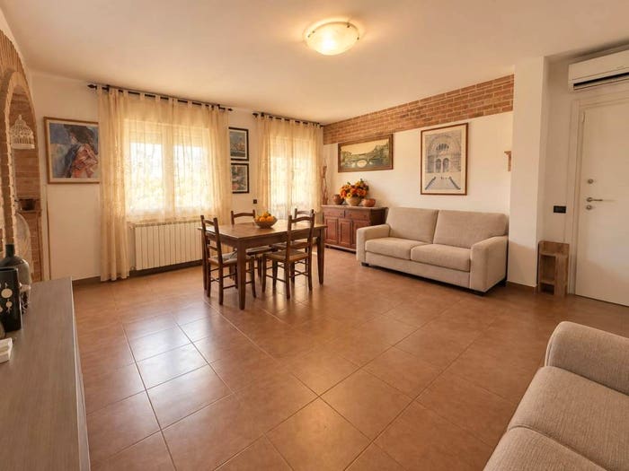 Appartamento quadrilocale in vendita in Semicentro, Cascina