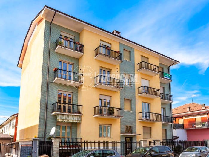 Appartamento quadrilocale in vendita in Via Galileo Ferraris, Centro, Cherasco